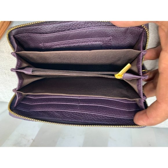 SOLD Michael Kors Coach & Other Small Women's Coin - Picture 16 of 16